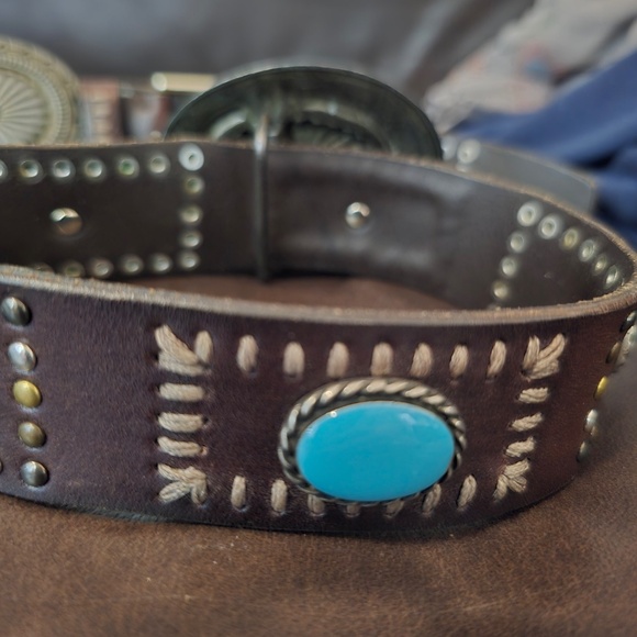 Johnny Was Turquoise/Leather Concho Belt Made in Italy M/L with 3 conches to put - Picture 13 of 13